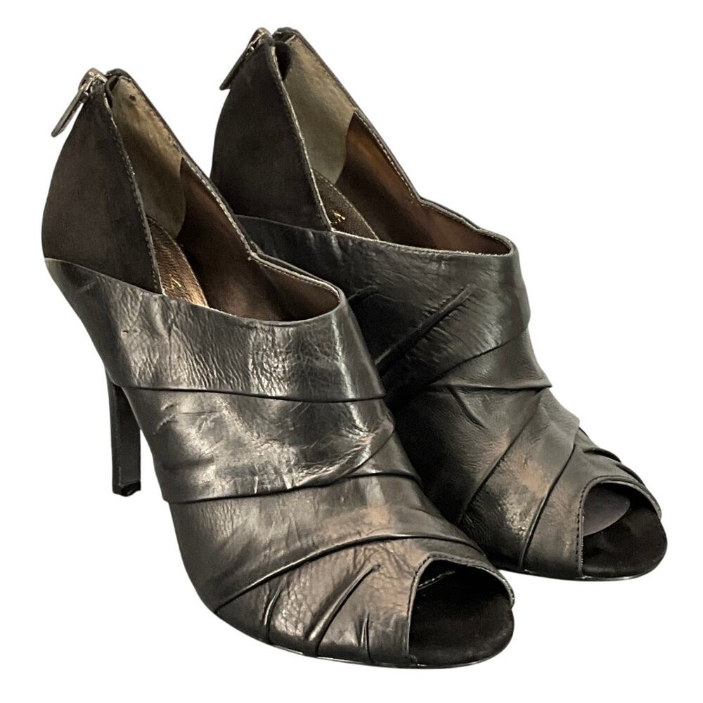 Isola Black Soft Leather Back Zip Peep Toe Stiletto Heel Ankle Bootie Women 8